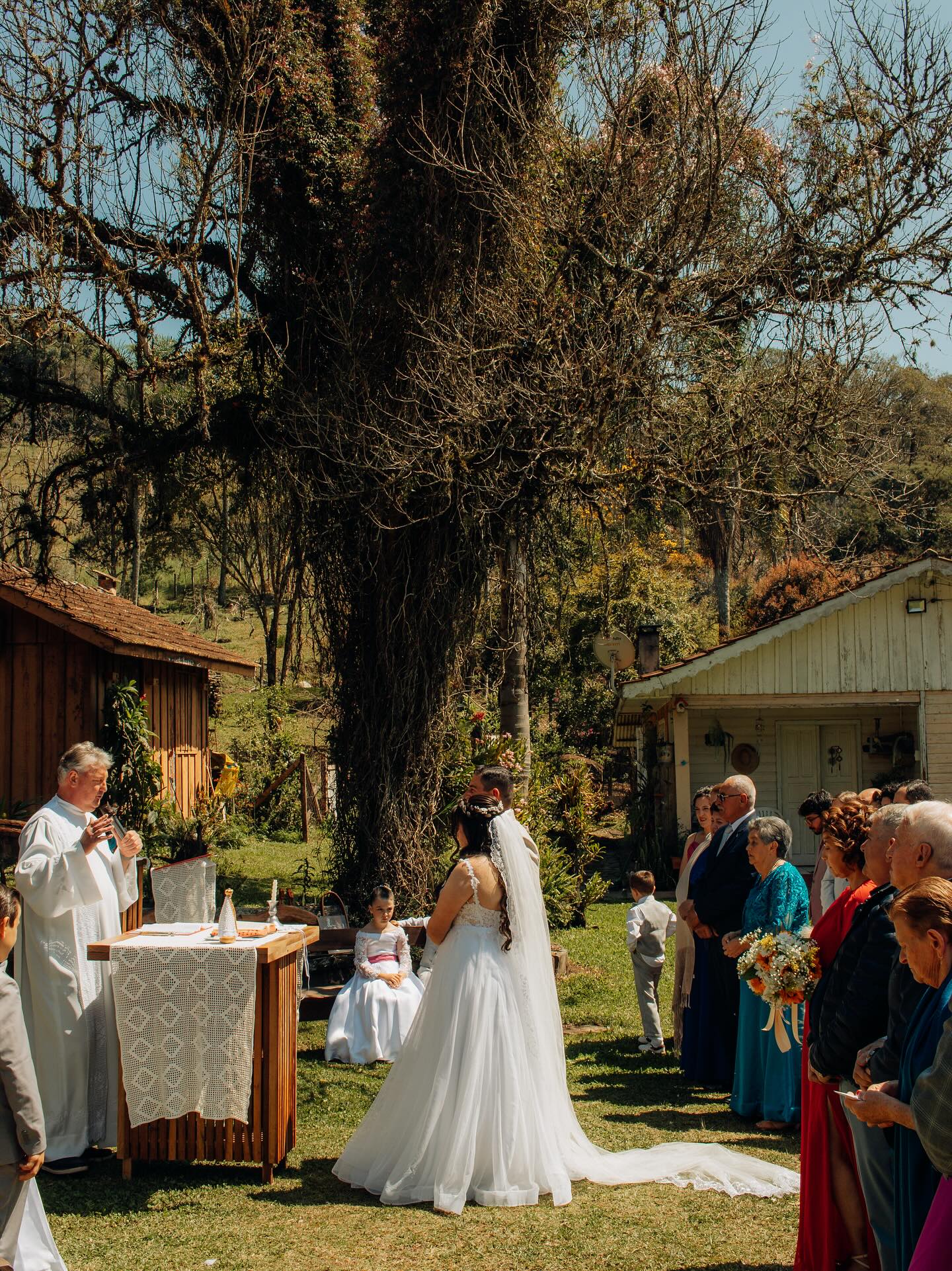 Decoração rústica de casamento ao ar livre